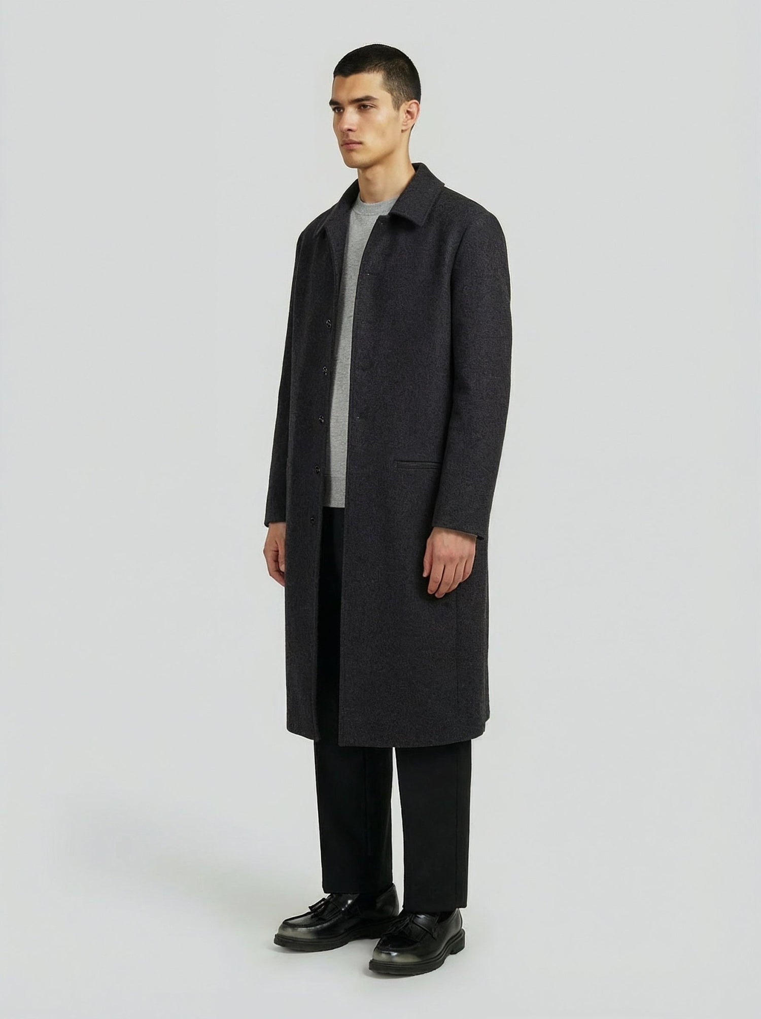 LE MANTEAU GRIS LONG MINIMALISTE EN LAINE - Lebrun Paris