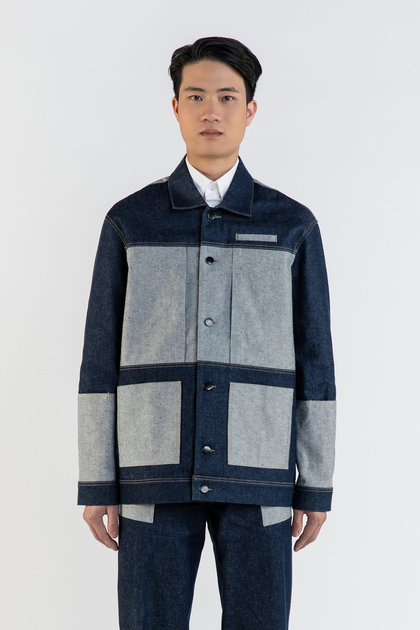 LA VESTE EN JEAN.
