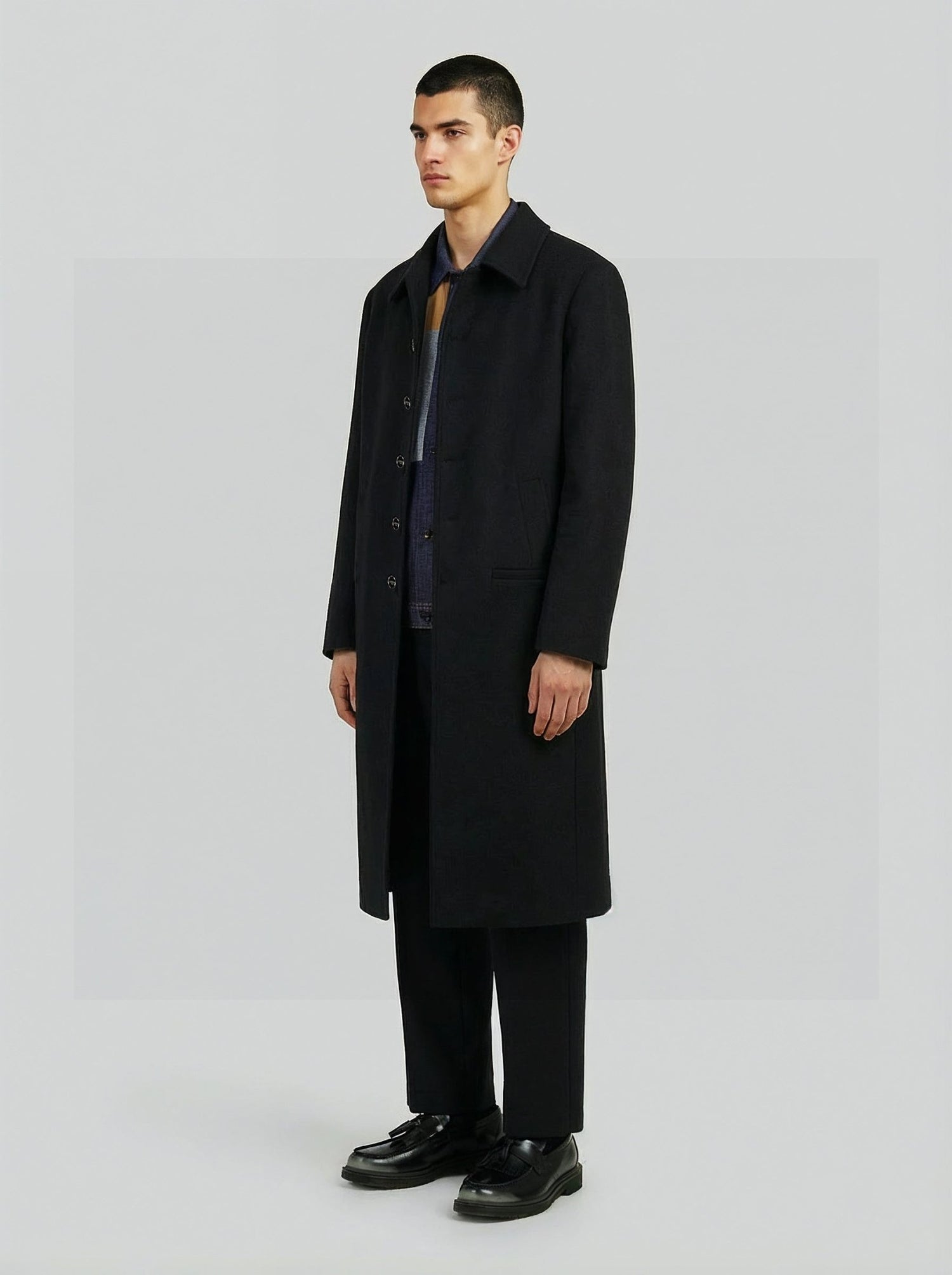LE MANTEAU NOIR LONG MINIMALISTE EN LAINE - Lebrun Paris