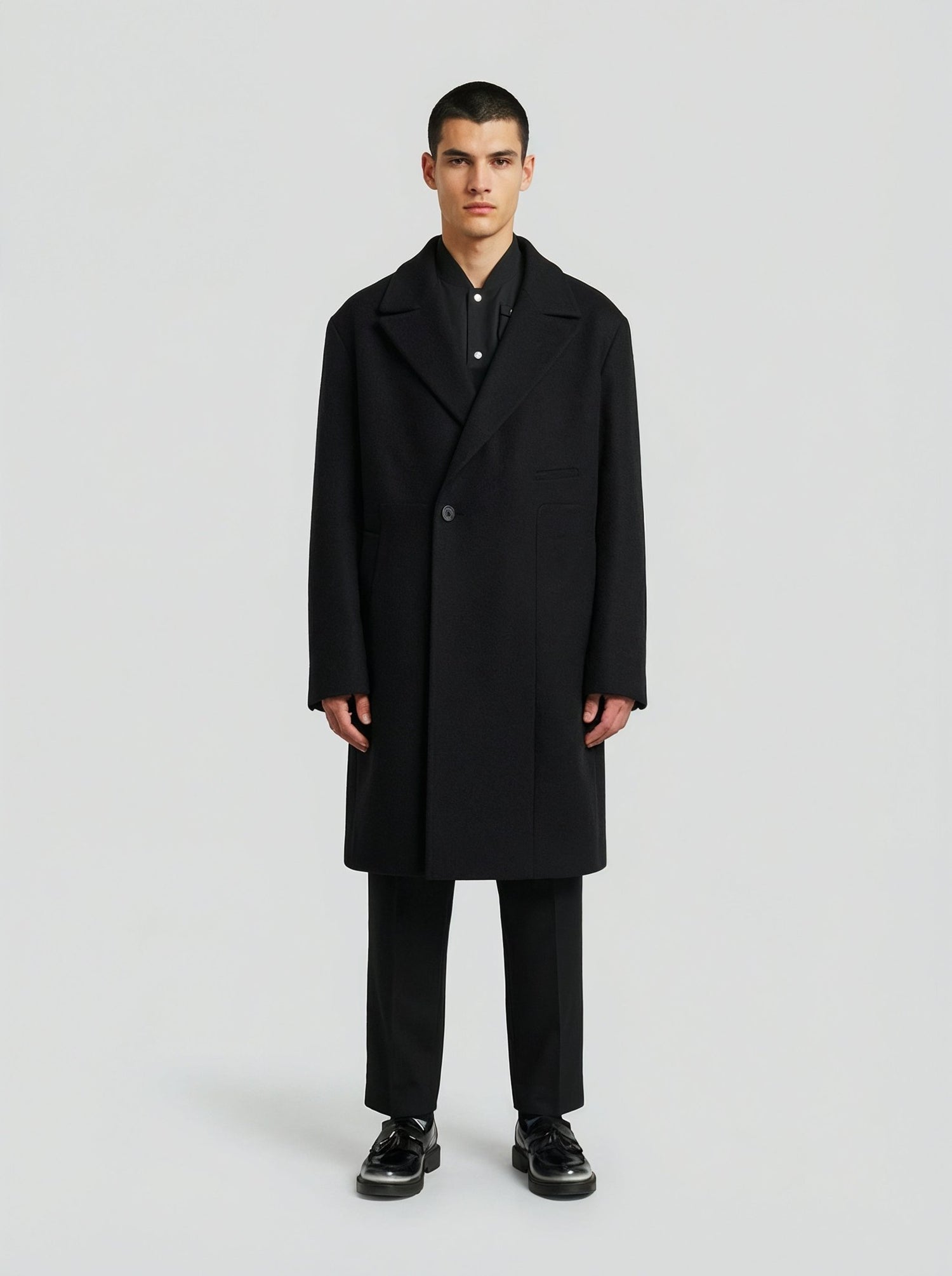 LE MANTEAU CROISÉ NOIR EN LAINE - Lebrun Paris